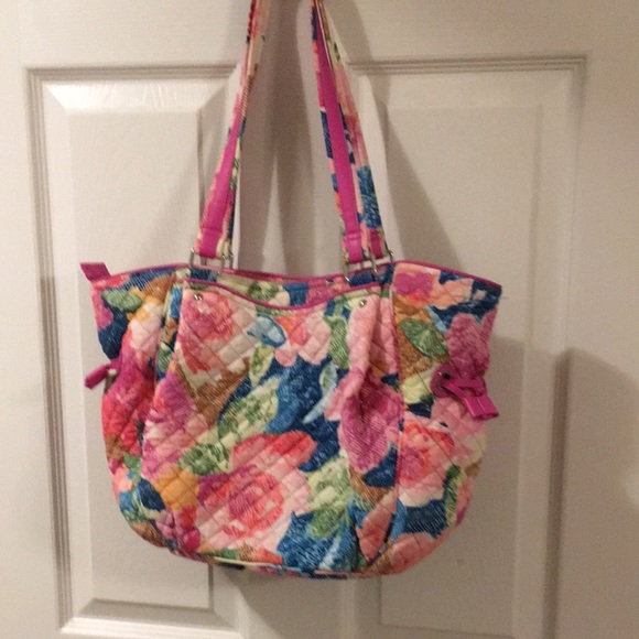 Vera Bradley Handbags - Vera Bradley Purse